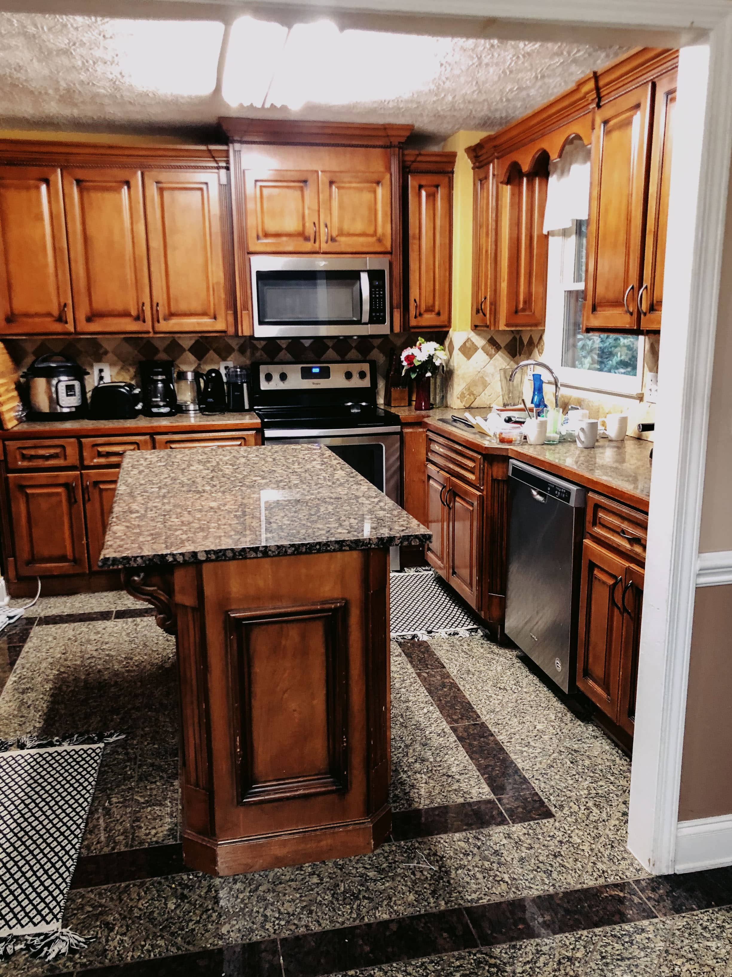 Custom cabinetry project by GM Cabinetry for Sarah L. in Homeowner, Alpharetta, GA