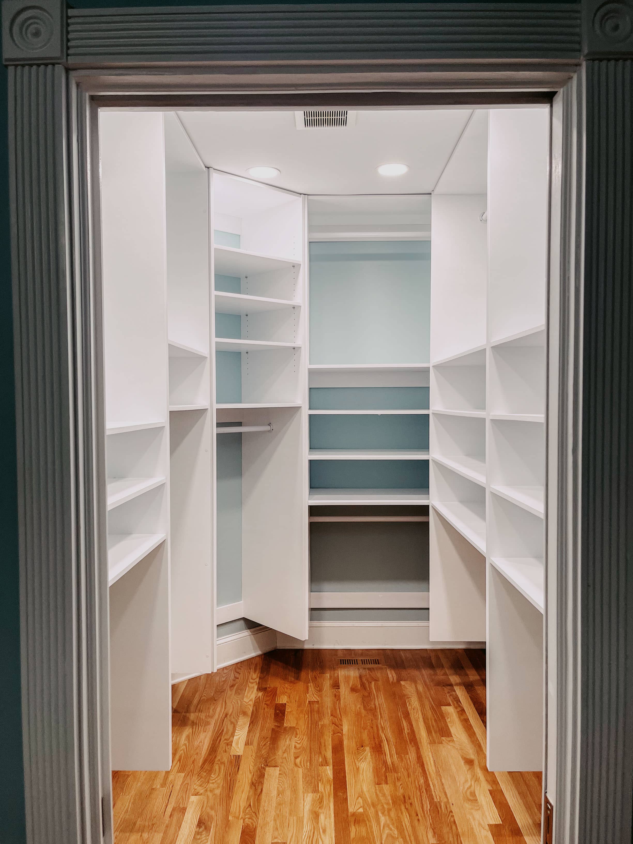 Master Closet, Suwanee