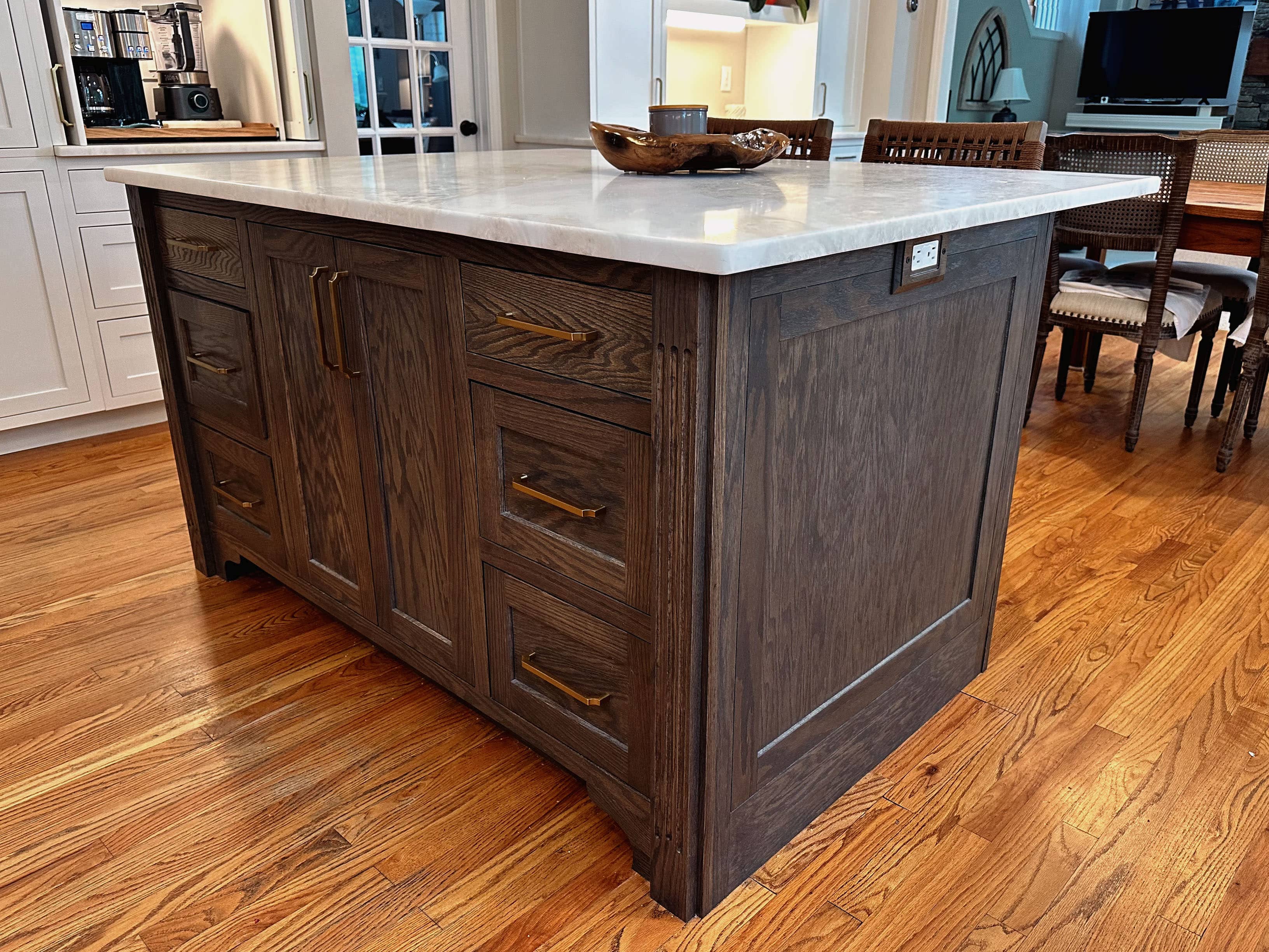 Farmhouse Kitchen, Snellville — Island Build & Install by GM Cabinetry